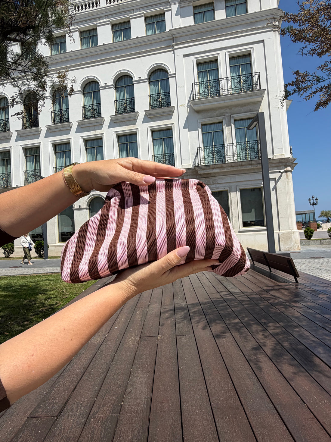 Bolso San Juan de la Canal stripes burdeos
