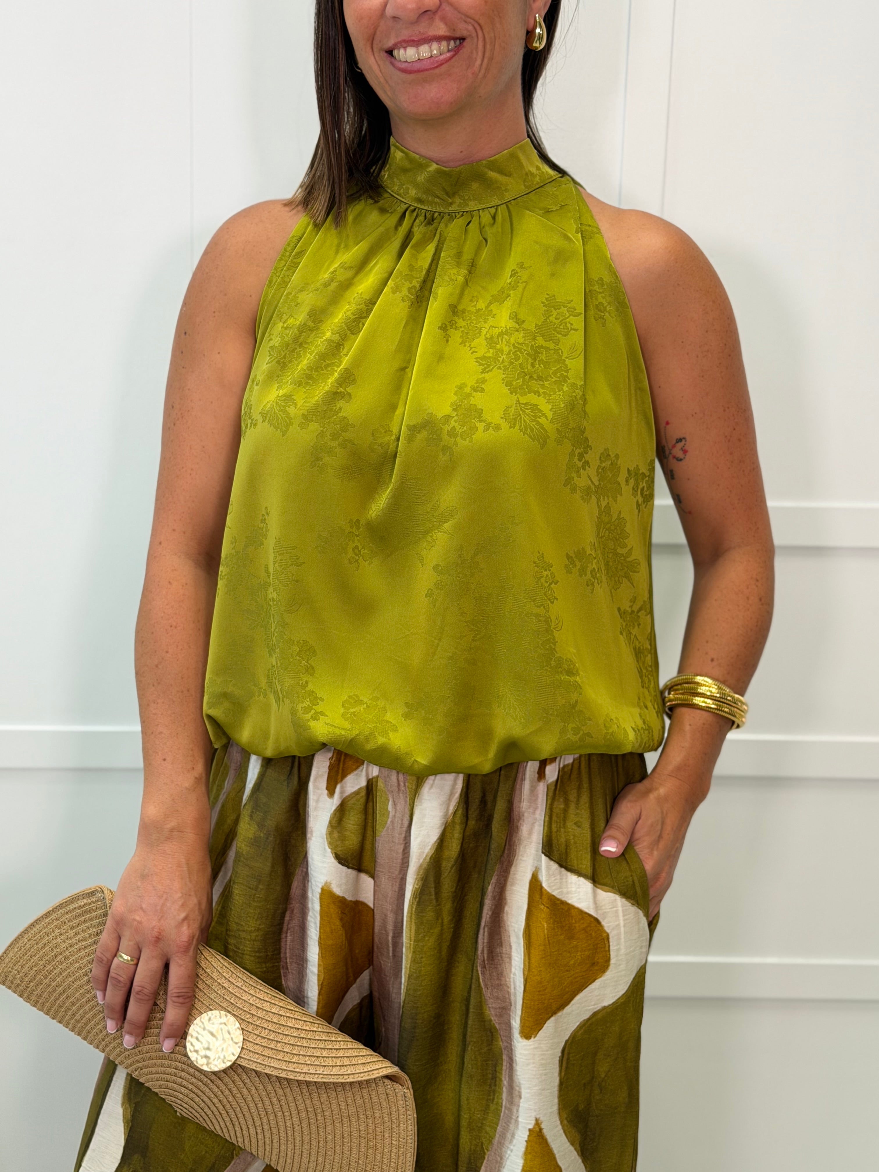 Blusa Talge Pistacho