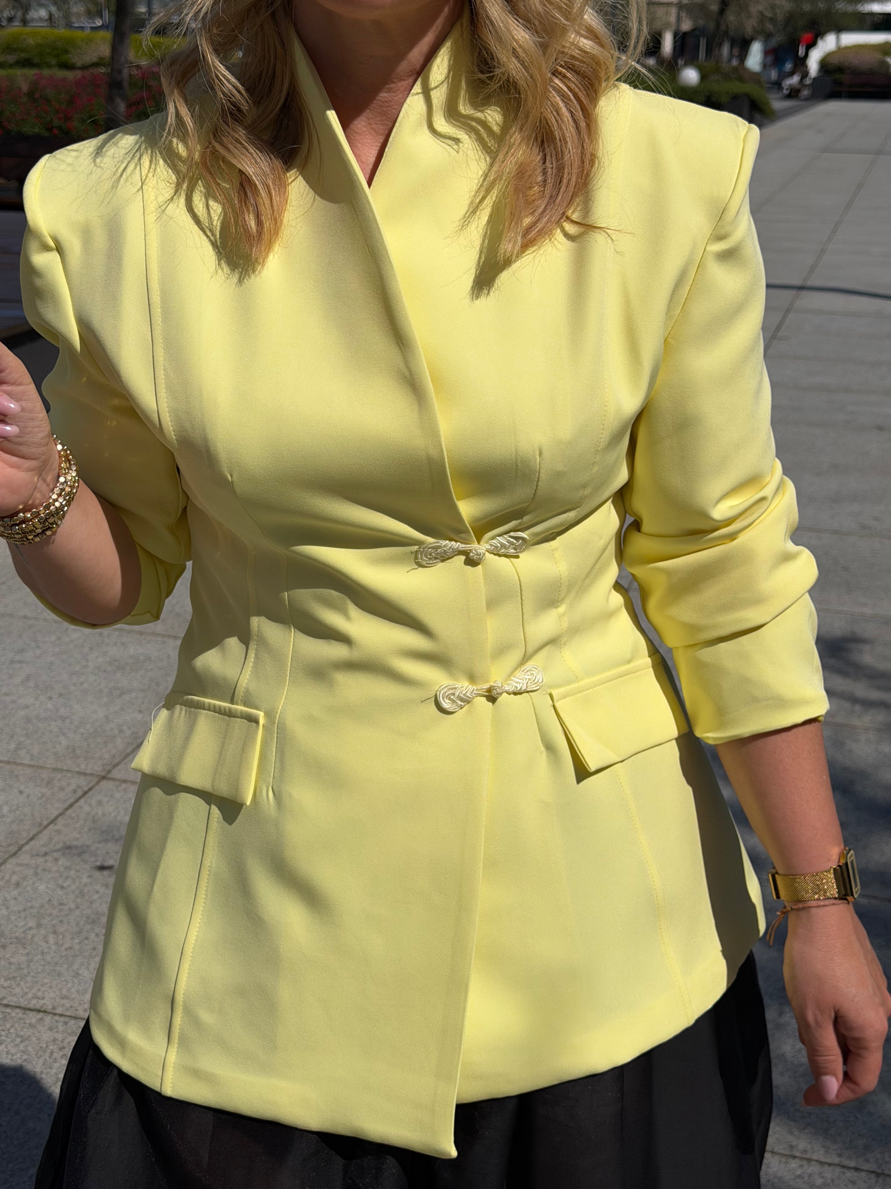 Americana Puentenansa Amarilla