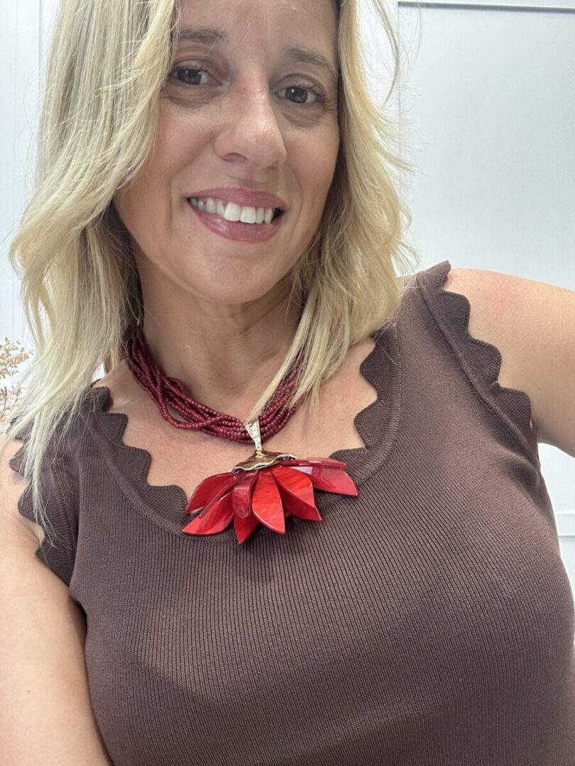 Collar Correpoco Rojo