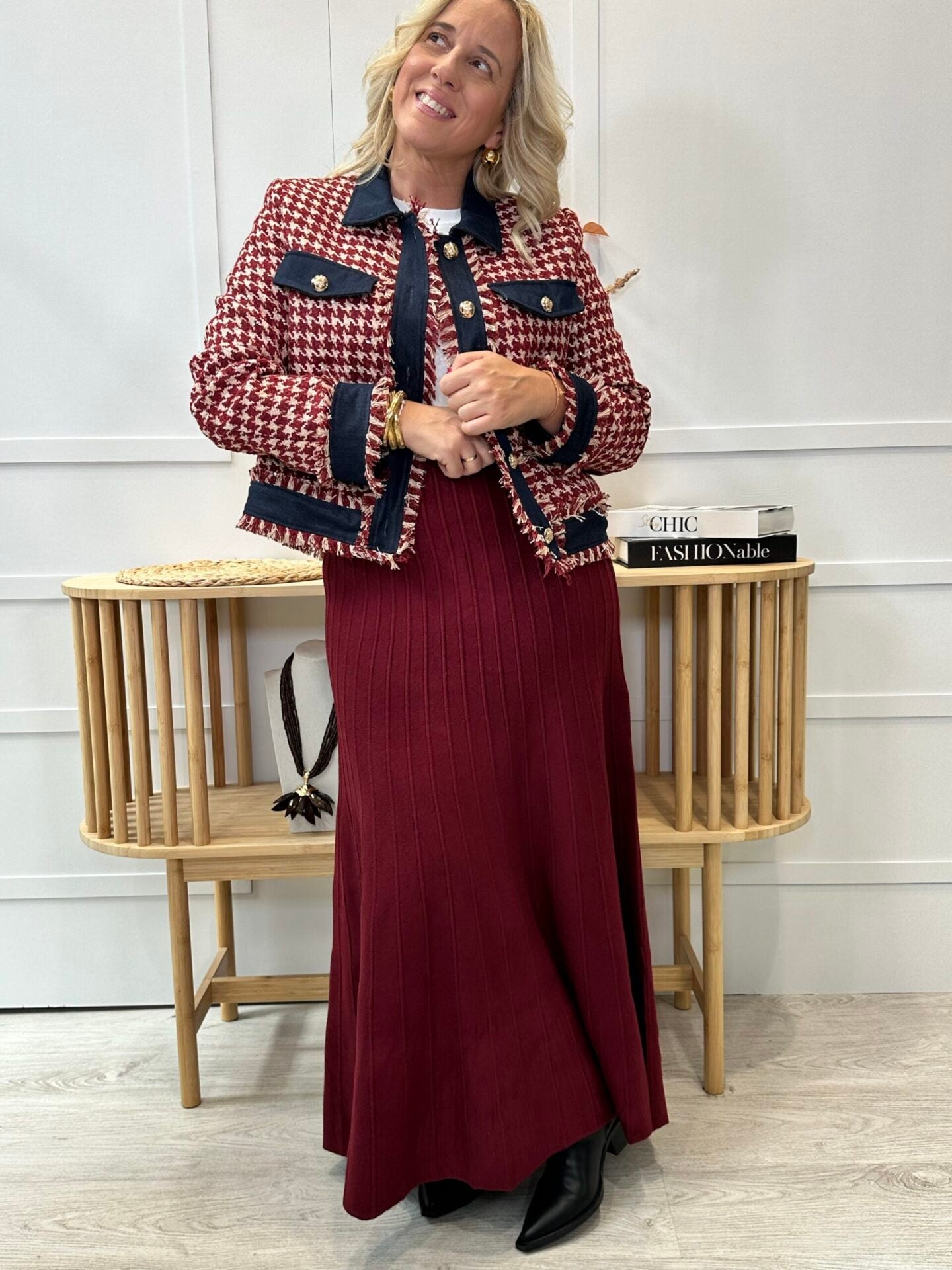 Falda Mogrovejo Burdeos